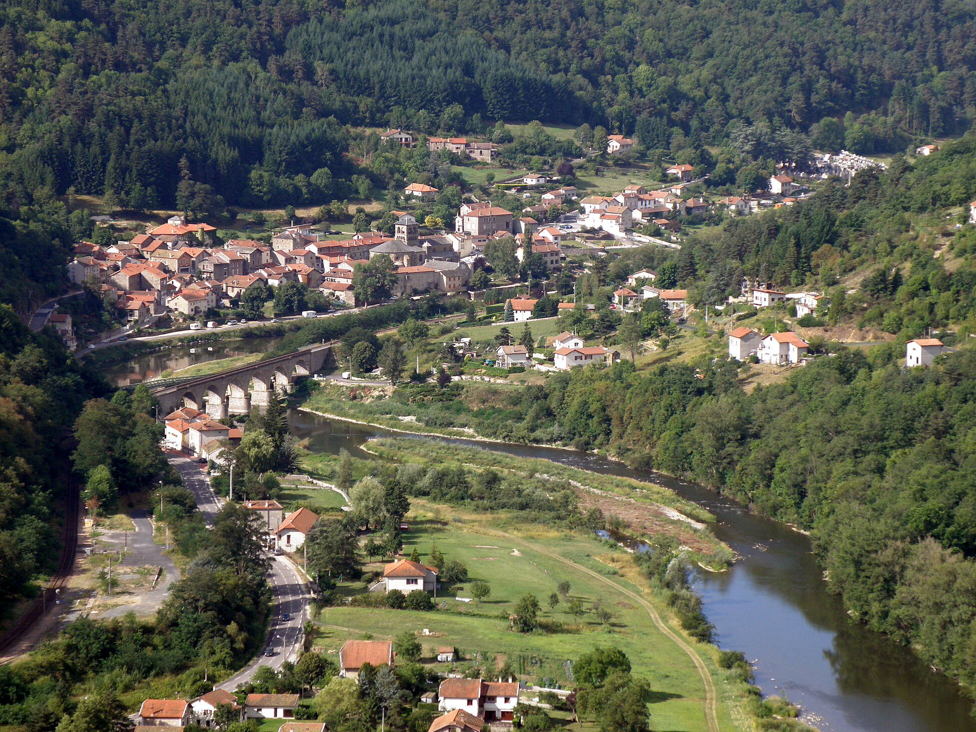 El castell de Saint Paul en Cornillon (ya Ródano-Alps).