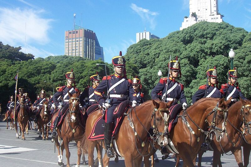 Archiu:Granaderos-san-martin.JPG