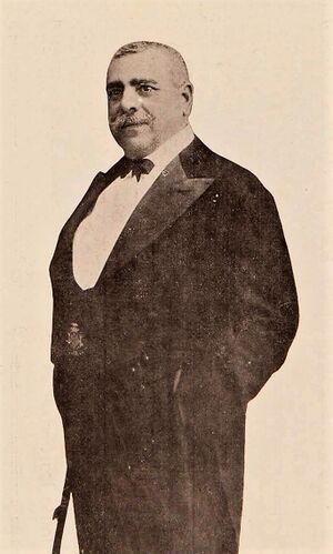 Joséalbors.jpg